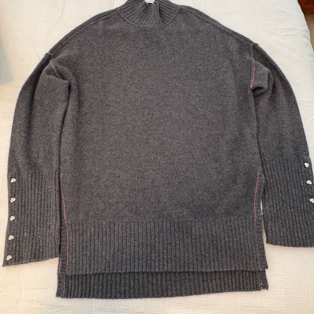 NWT Anthropologie Pilcro Cashmere Gray Sweater with Heart Sleeves